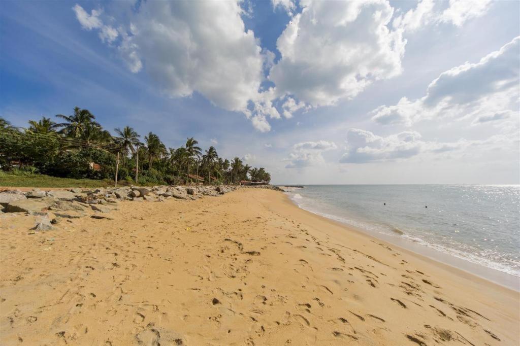 Araliya Blue Beach View Hotel Kudapaduwa Zewnętrze zdjęcie
